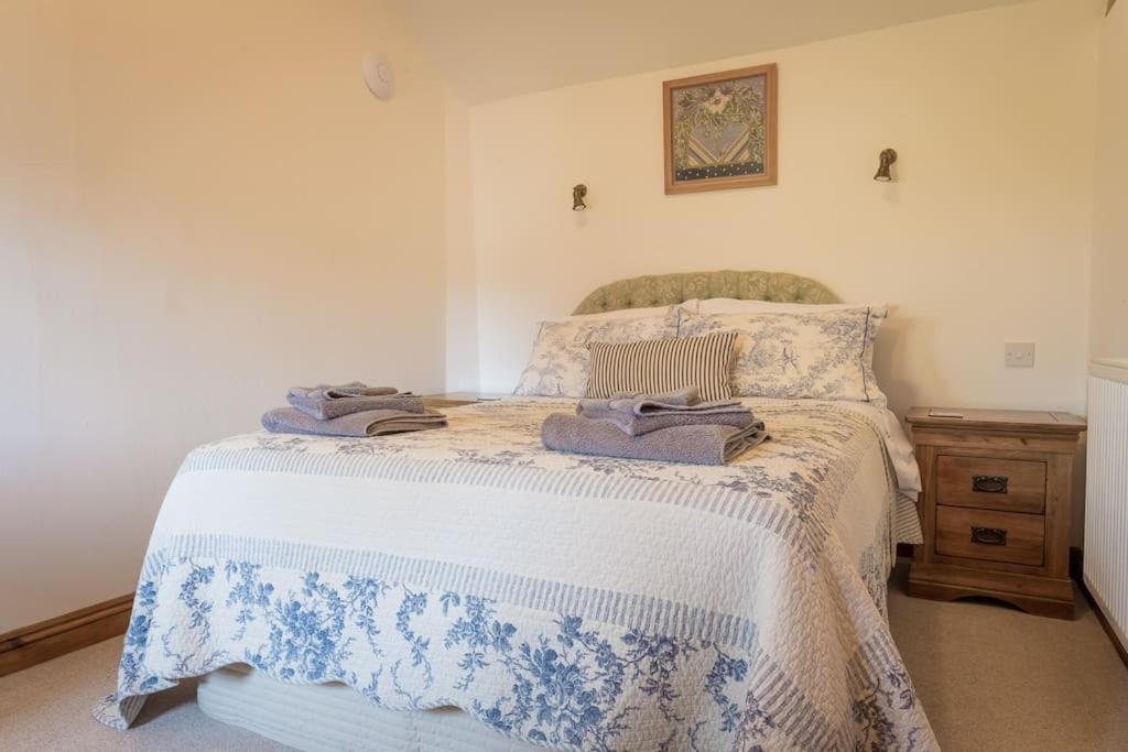Coach House - Detached Cottage Within 135 Acres Bromyard Exterior photo